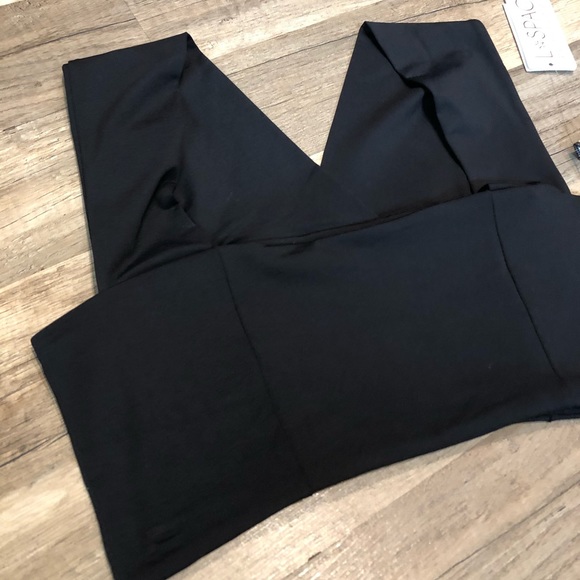 Parker Top - Black - Picture 6 of 6